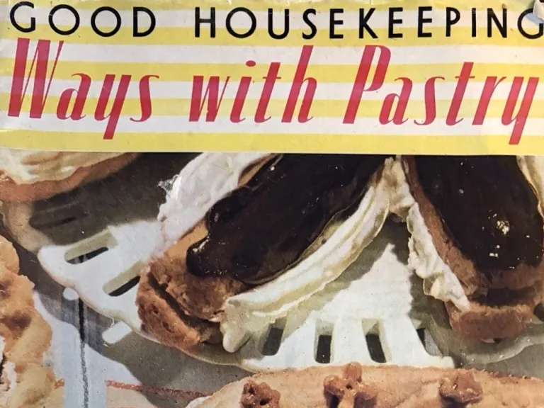 1949 Good Housekeeping Ways with Pastry booklet cover showing decorated tarts and the original one-shilling-and-sixpence price