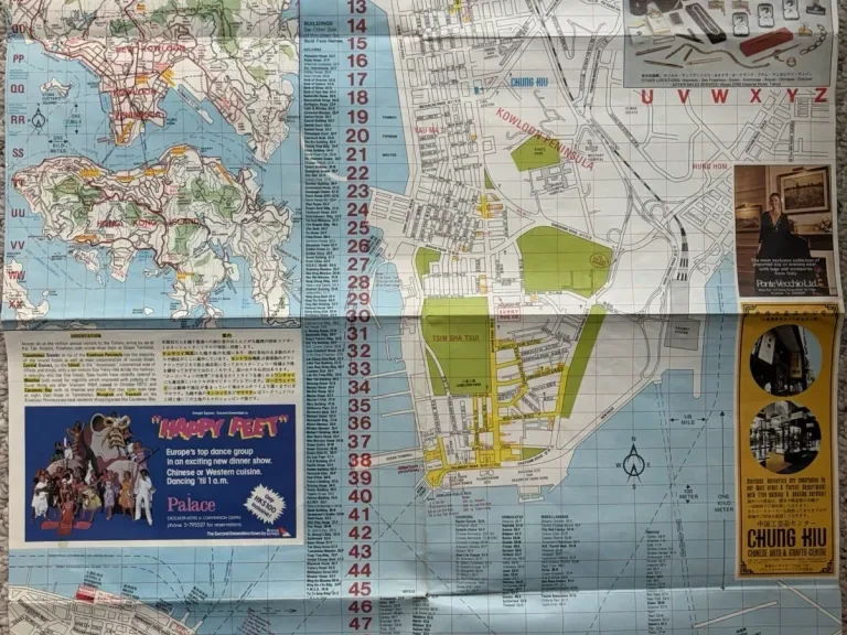 Complete 1977 A-O-A Hong Kong orientation map with Victoria Harbour, Kowloon and Hong Kong Island districts